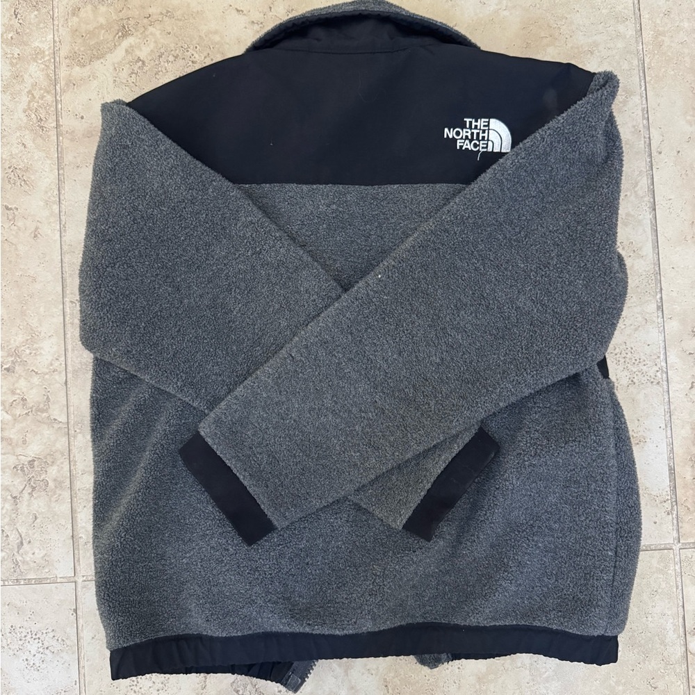 The North Face Youth Charcoal and Ebony Fleece Jacket - Picture 4 of 5